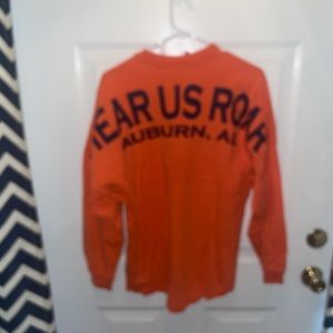 Auburn University Hear Us Roar tee long sleeve small worn
